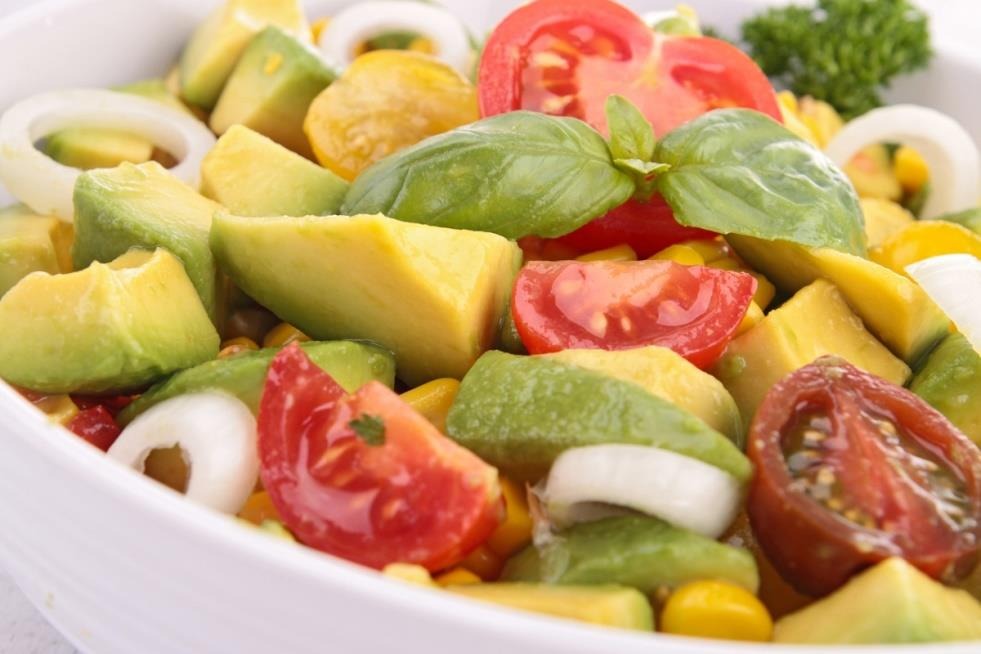 Ensalada de aguacate y palta