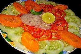 Ensalada de verduras crudas