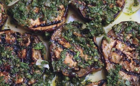 Berenjena a la parrilla marinada