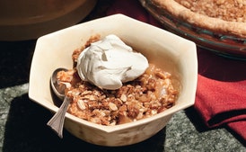 Crisp de Pera de Cosecha con Jengibre Glaseado