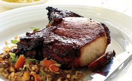 Chuletas de cerdo marinadas en hoisin