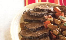 Brasato de Vino Tinto con Verduras Glaseadas