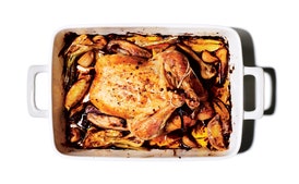 Pollo Asado Lento con Todo el Ajo