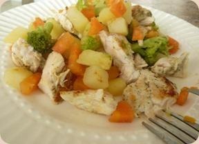 Vegetales al vapor con pechuga de pollo